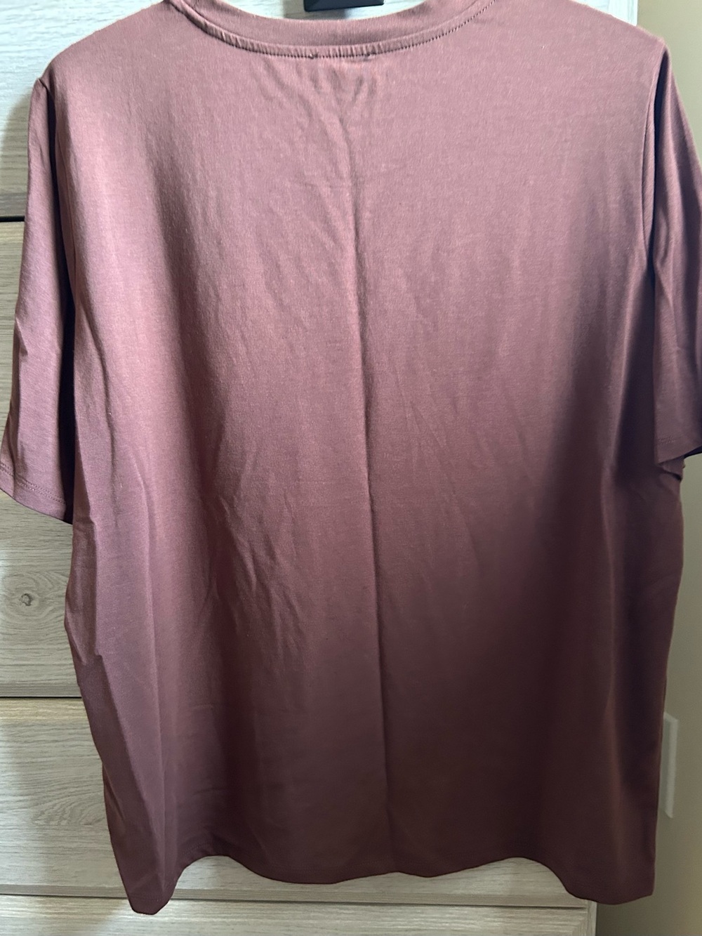 Casual Chocolate Brown Short-Sleeve Tee with Embellished Script - Picture 4 of 7